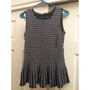 Ann Taylor Size Small Sleeveless Black And White dressy Top